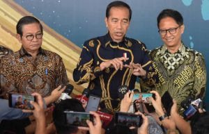 Presiden Jokowi memberikan keterangan pers usai membuka Rakerkesnas Tahun 2024, di ICE BSD, Tangerang, Banten, Rabu (24/04/2024). (Foto: Humas Setkab/Rahmat).